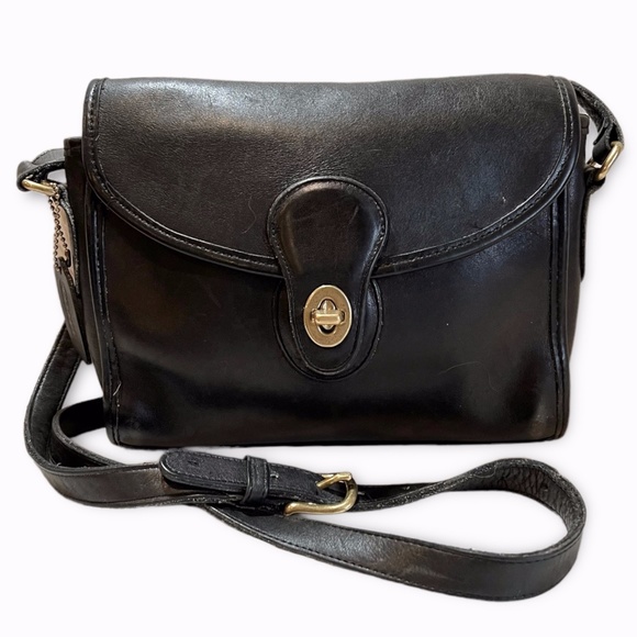 Coach Handbags - Vintage Coach Devon Crossbody Black Leather Bag 9908
